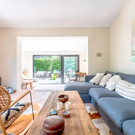 Feriehus Le Petit Refuge L Authentic L Shellter Saint-Tropez